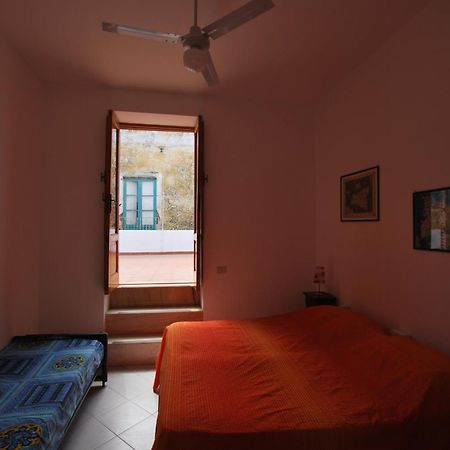 Vulcanoconsult Appartamenti Spiaggia Città di Lipari Esterno foto