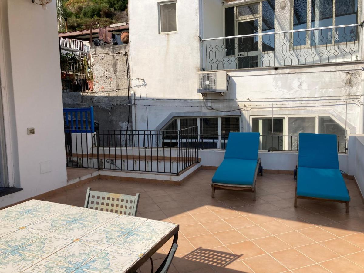 Vulcanoconsult Appartamenti Spiaggia Città di Lipari Esterno foto