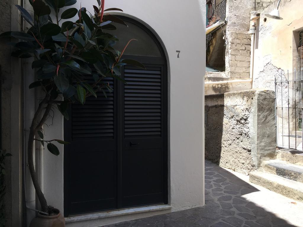Vulcanoconsult Appartamenti Spiaggia Città di Lipari Esterno foto