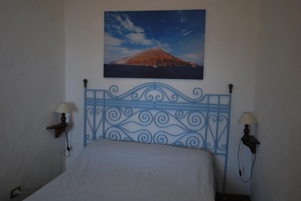Vulcanoconsult Appartamenti Spiaggia Città di Lipari Esterno foto