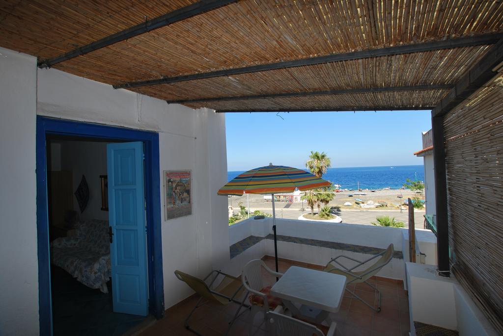 Vulcanoconsult Appartamenti Spiaggia Città di Lipari Esterno foto